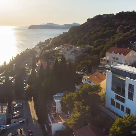 Crown - Emerald 1 Bd Apartment Dubrovnik